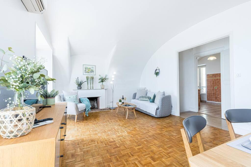 Ponchette - Independent House Promenade Des Ferienhaus Nizza